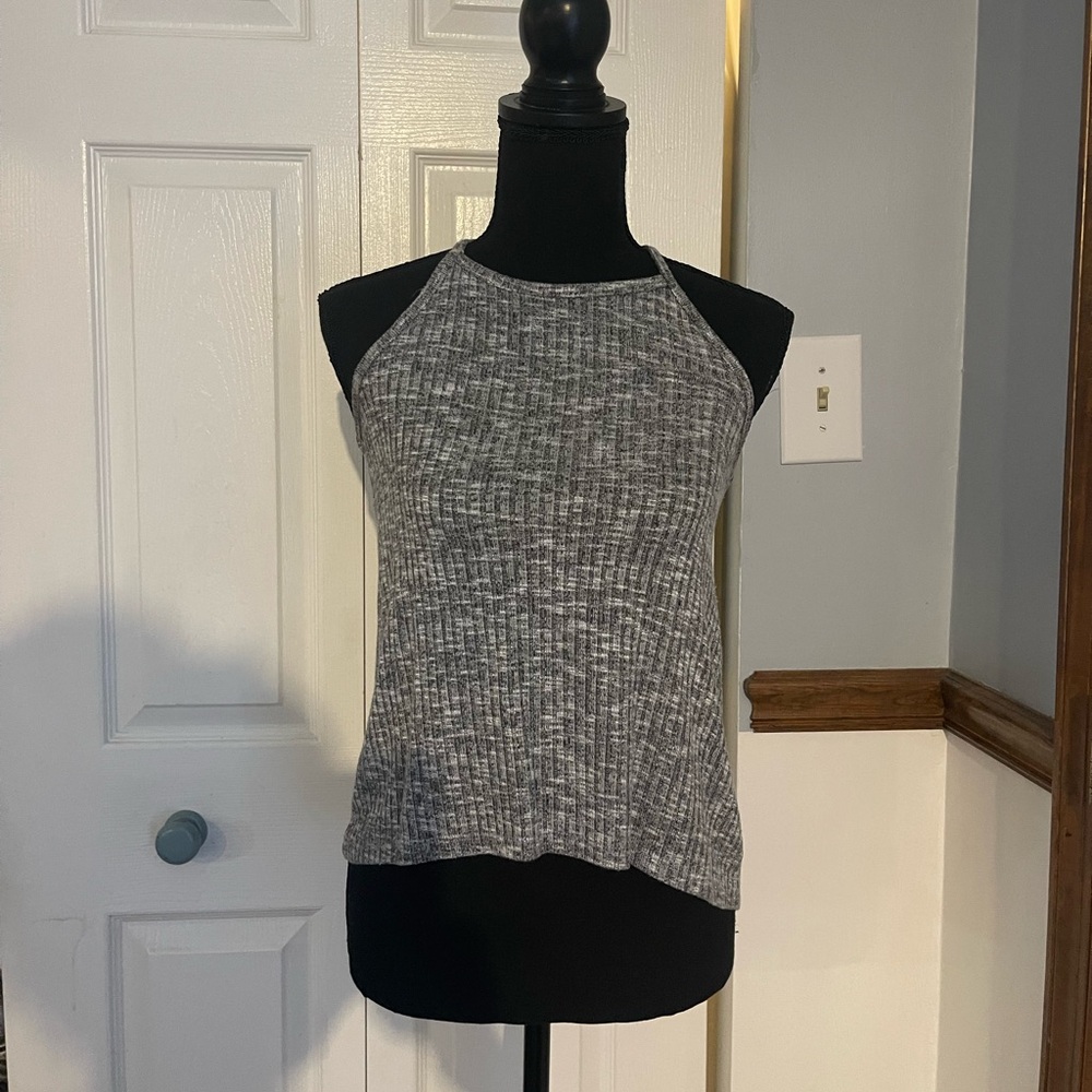 Medium gray tank top